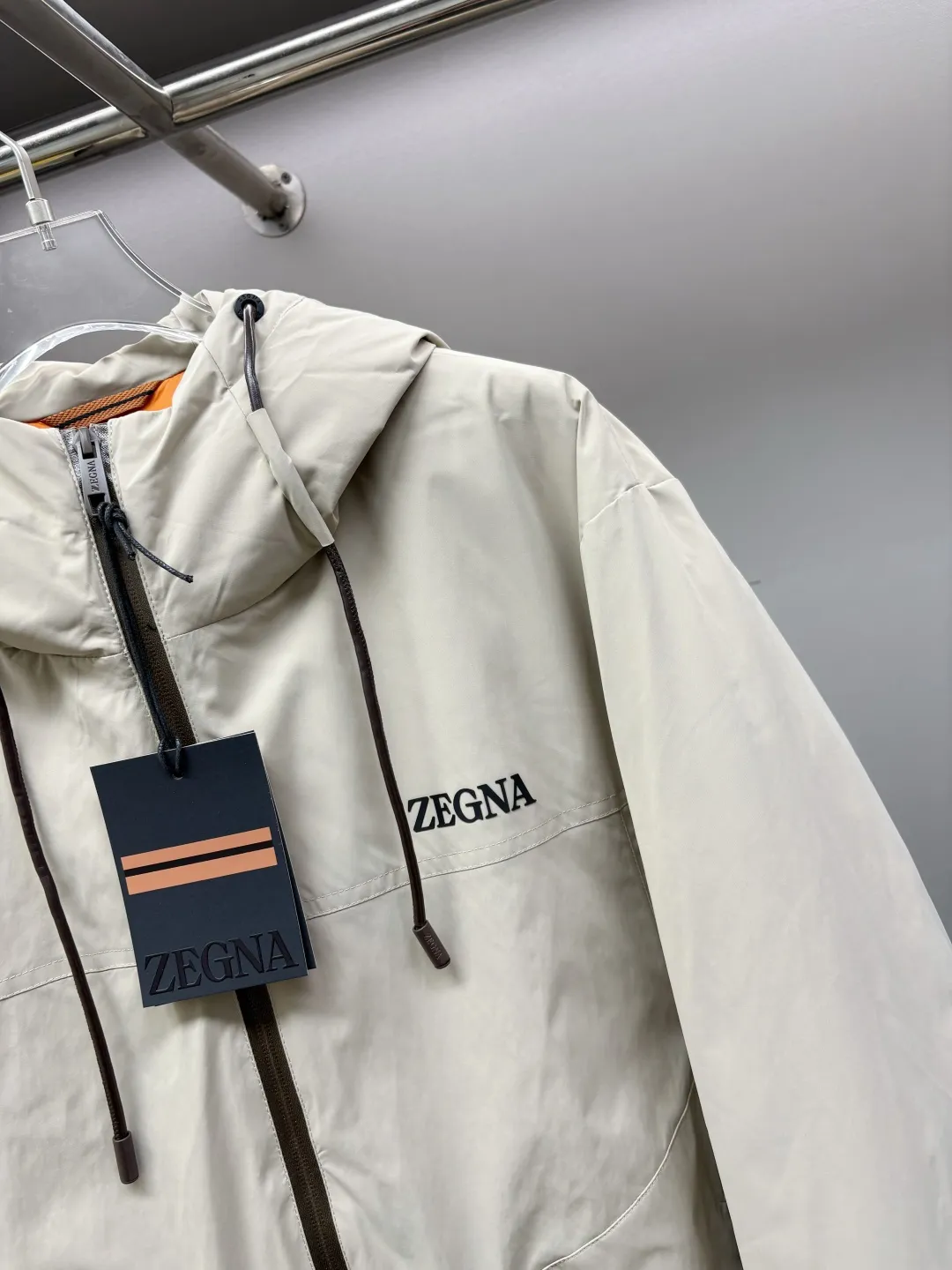 Zegna New Arrival ， Classic ， 。 ， ， ， ， ， ， ： 、 、Classic ， 。 ， ， 。 Size：M-XXXL ：Black